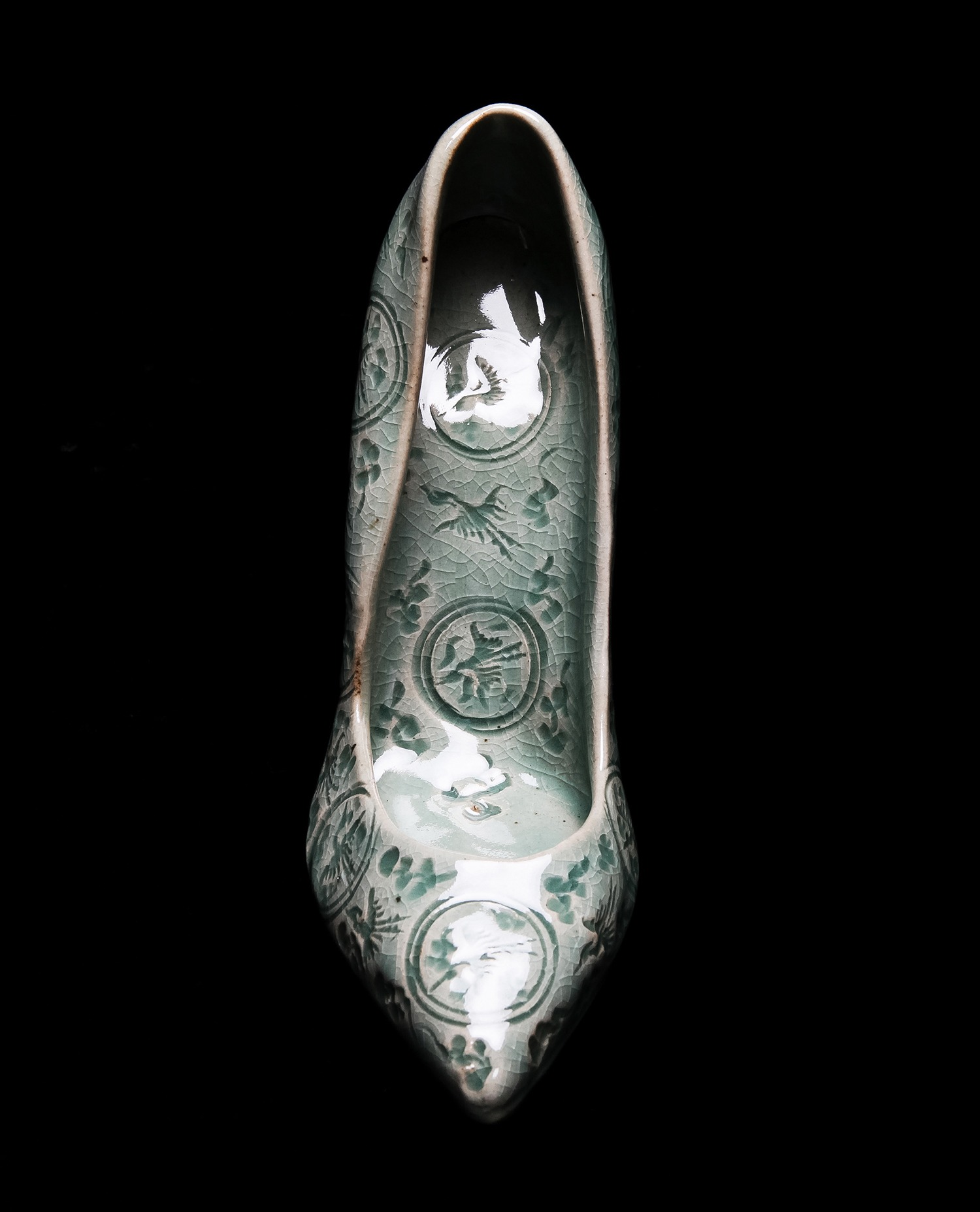 ZAIN, Freedom I, 20x25x20cm, ceramic, Goryeo inlaid celadon, 2014