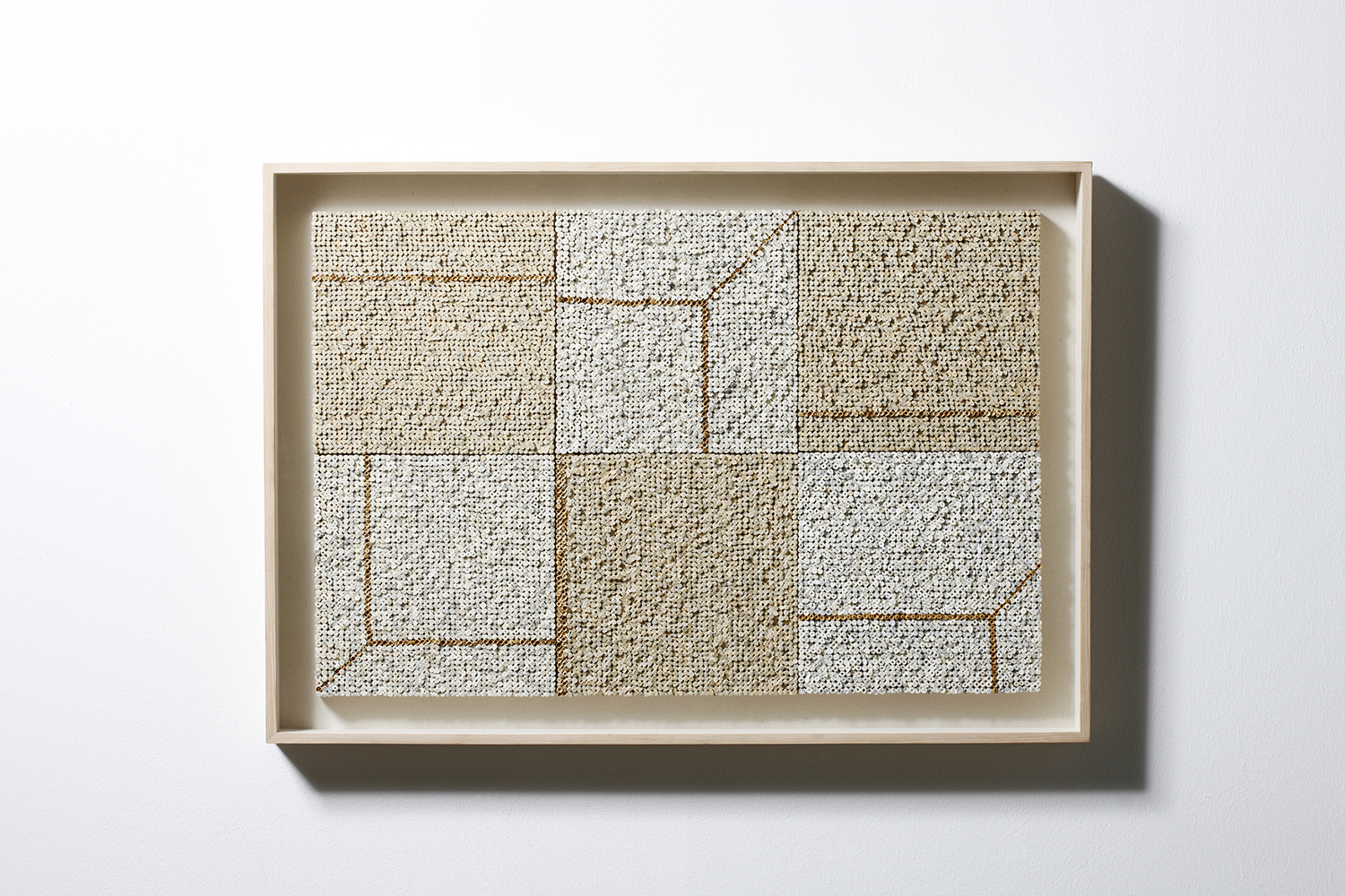 정두화, 나눔의소통.63X42,cm,book on wood, 2012