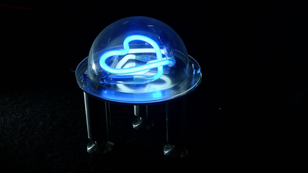 half dome neon love, 20cm diameter, Acrylic Dome+Mirrow BAse+Neon+Transformer, 2018