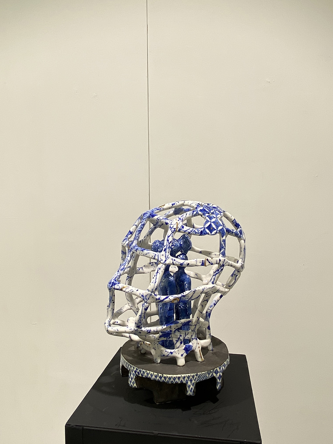 Blue Head, 17x22x29(h)cm, ceramic, 2021